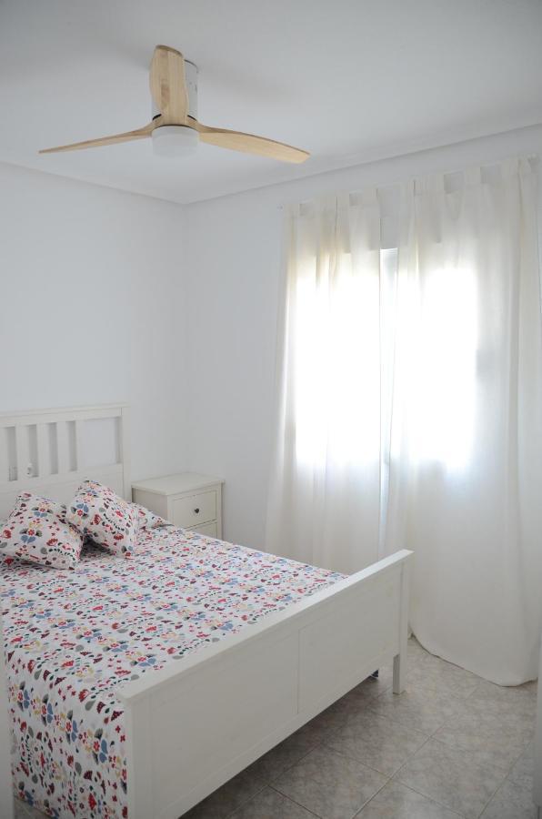 Apartamento 700 Metros De La Playa Playa Flamenca Dış mekan fotoğraf